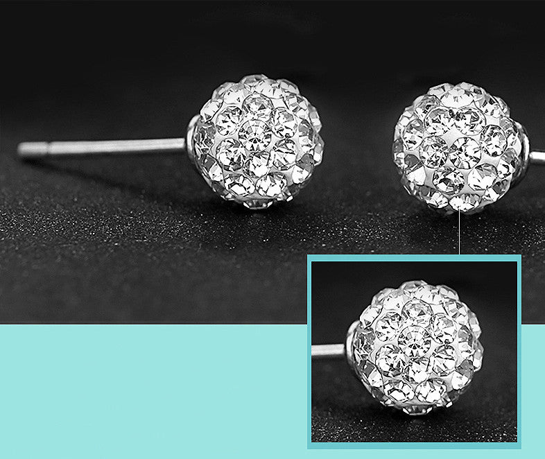 Rhinestone Stud Earrings – Elegant and Timeless