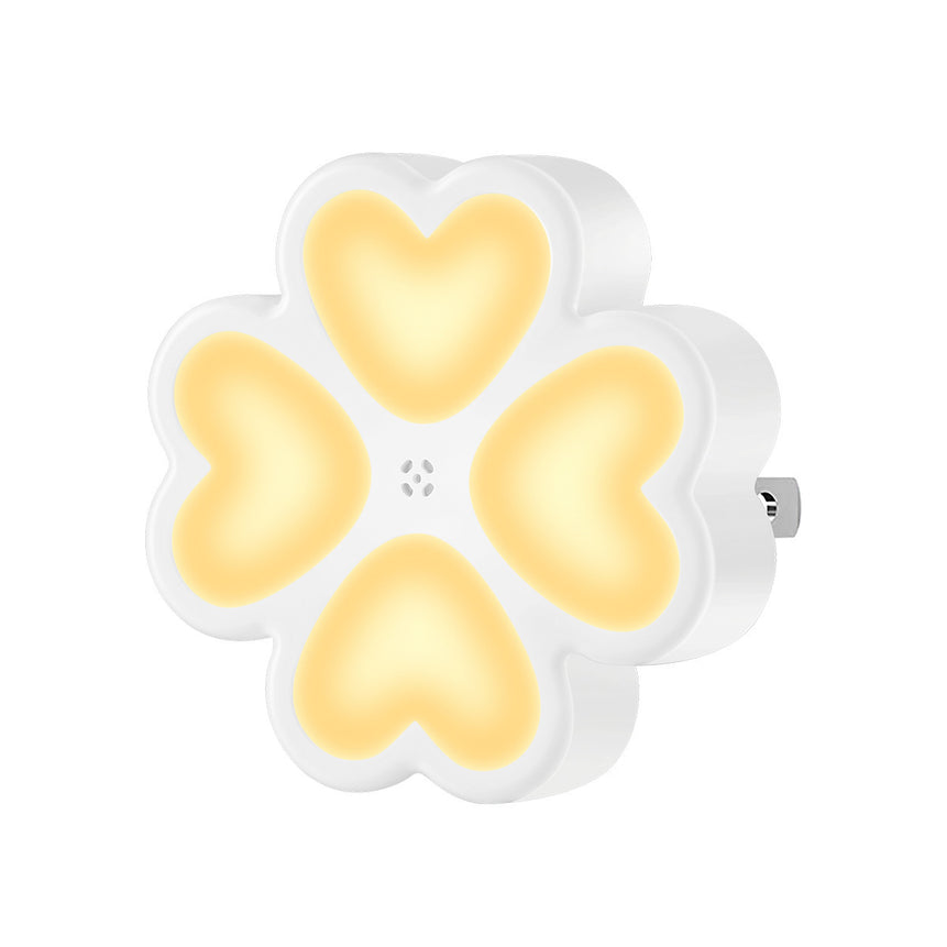 Heart-Shaped Nursery Nightlight – Soft Glow for a Cozy Atmosphere